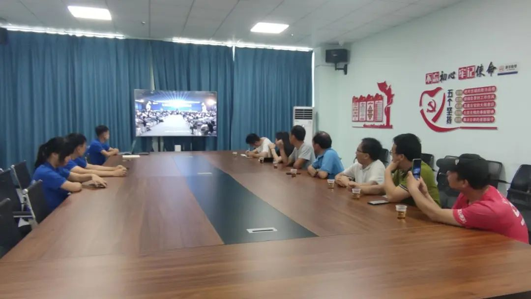 訪企促教 | 婁底職院機(jī)電工程學(xué)院陳育新院長一行蒞臨精飛集團(tuán)交流研學(xué)